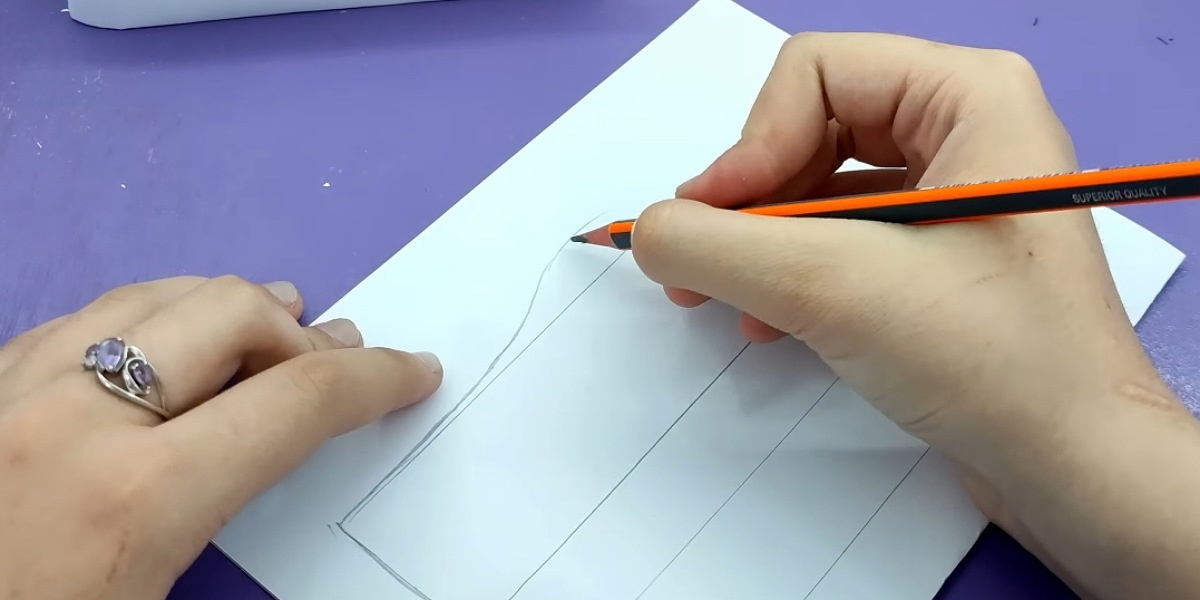 Как сделать дракона из бумаги на руку